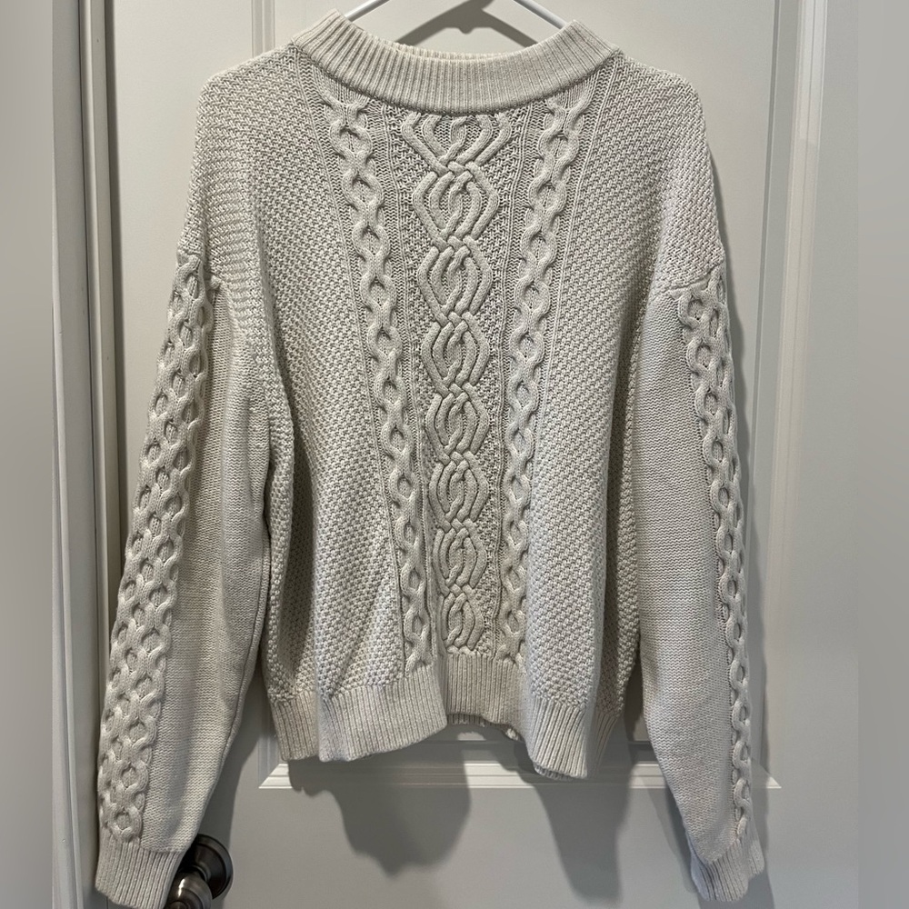 Rory Gilmore Urban Outfitters cream knit sweater